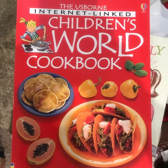* 🎄 FREE! with $9 purchase” Children’s World Cookbook- Usborne Books 🎄 - Picture 4 of 6